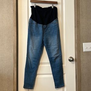 Maternity jeans